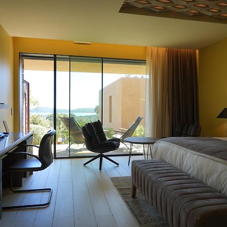 Les Regalia Hotel & Spa 圣塔露西港口 外观 照片